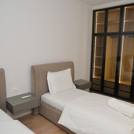 Hera Tirana Suite Deluxe Exterior photo
