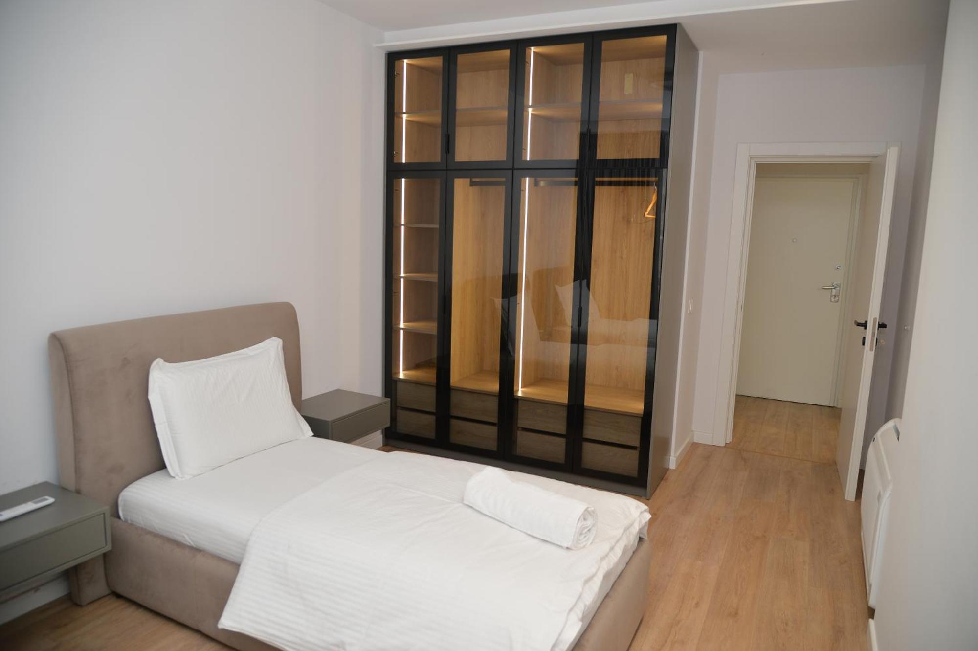 Hera Tirana Suite Deluxe Exterior photo