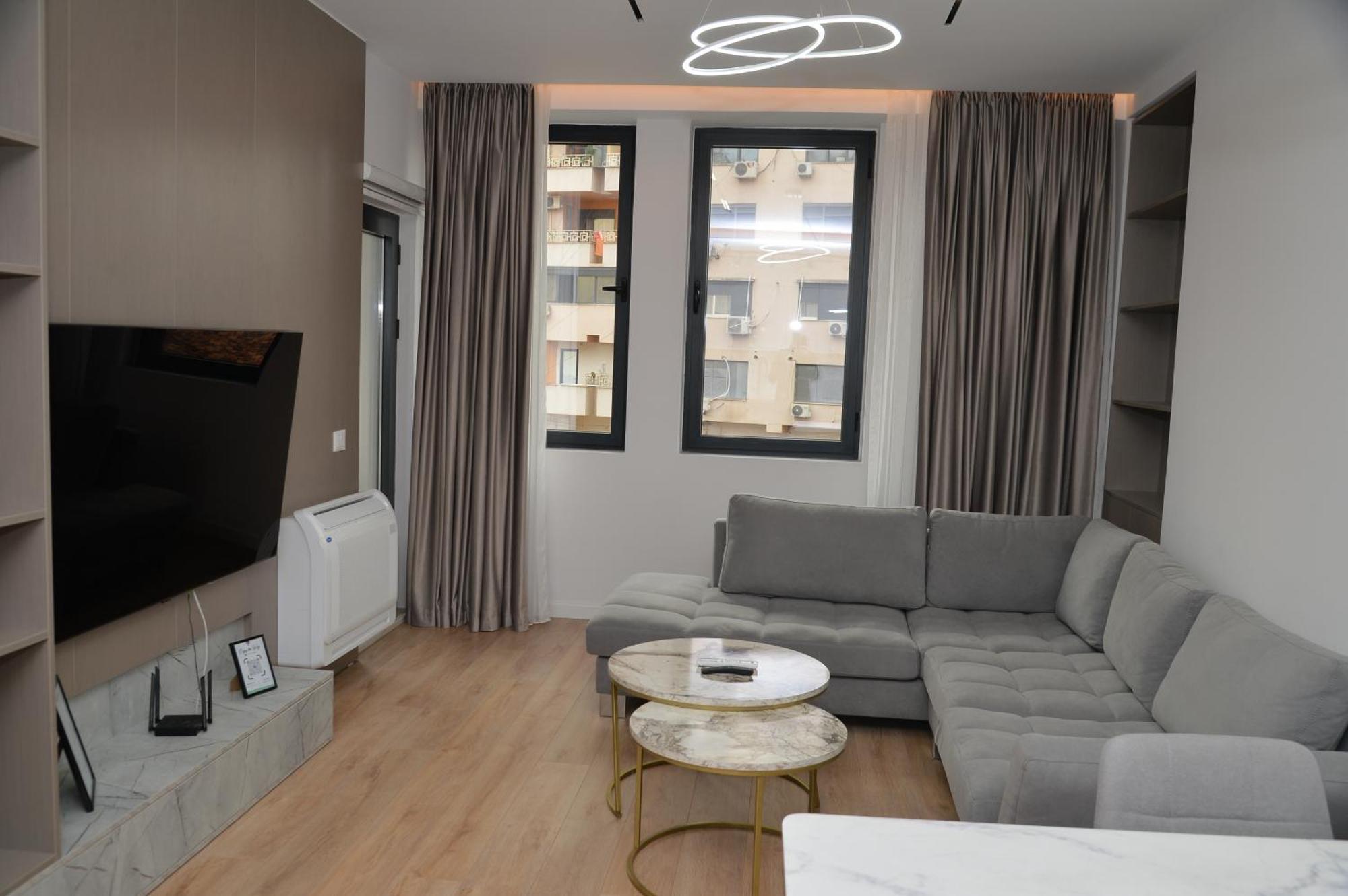 Hera Tirana Suite Deluxe Exterior photo